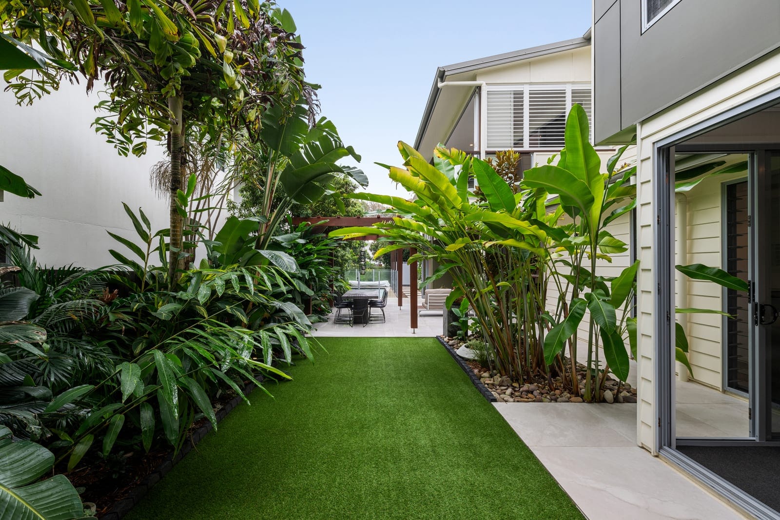 Private Contemporary Sanctuary
