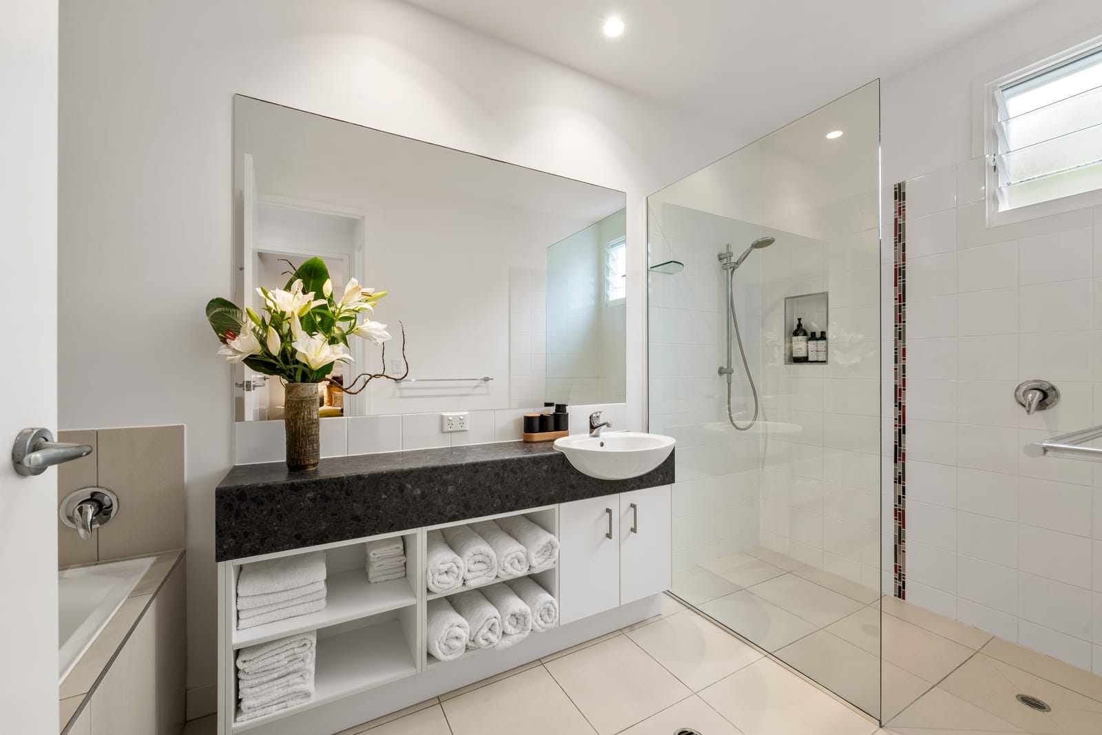 Private Contemporary Sanctuary