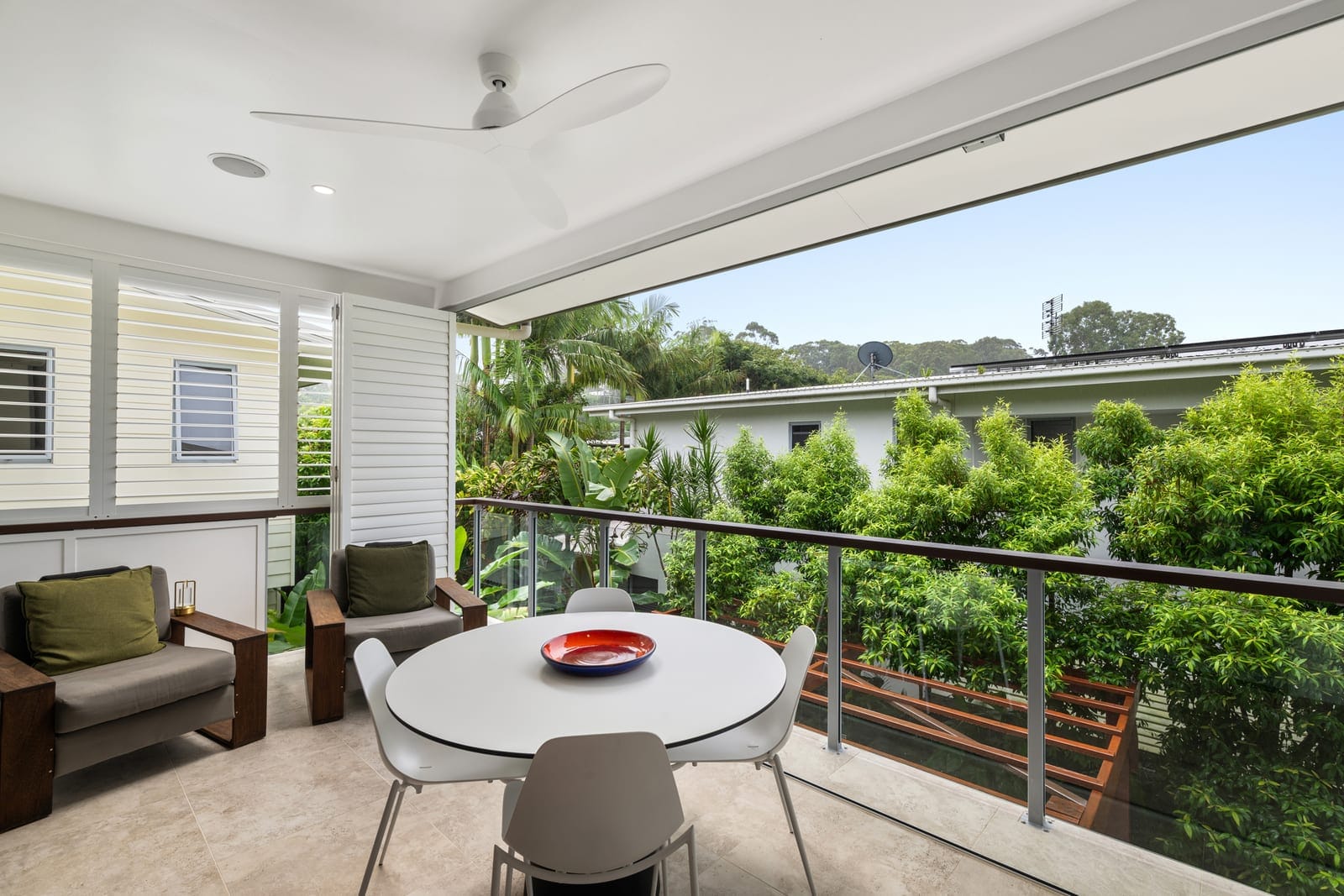 Private Contemporary Sanctuary