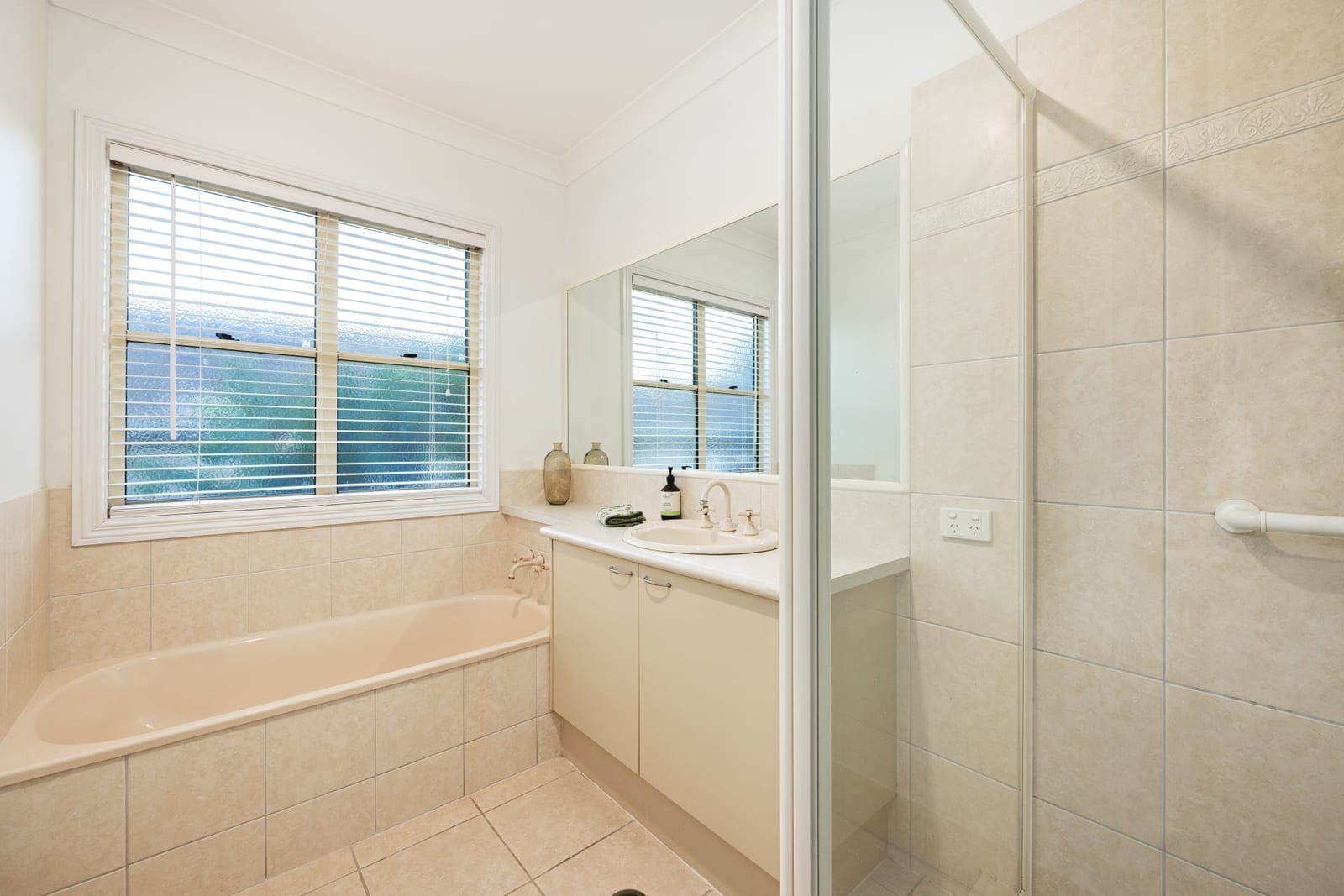 Queenslander Charm, Palmwoods Perfection