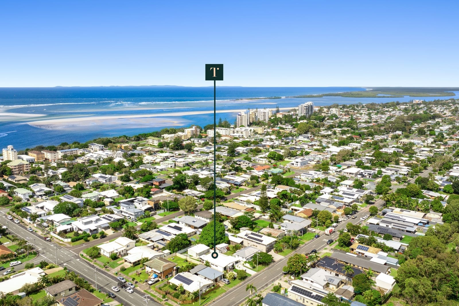 Golden Charmer: Location, Lifestyle with Side Access