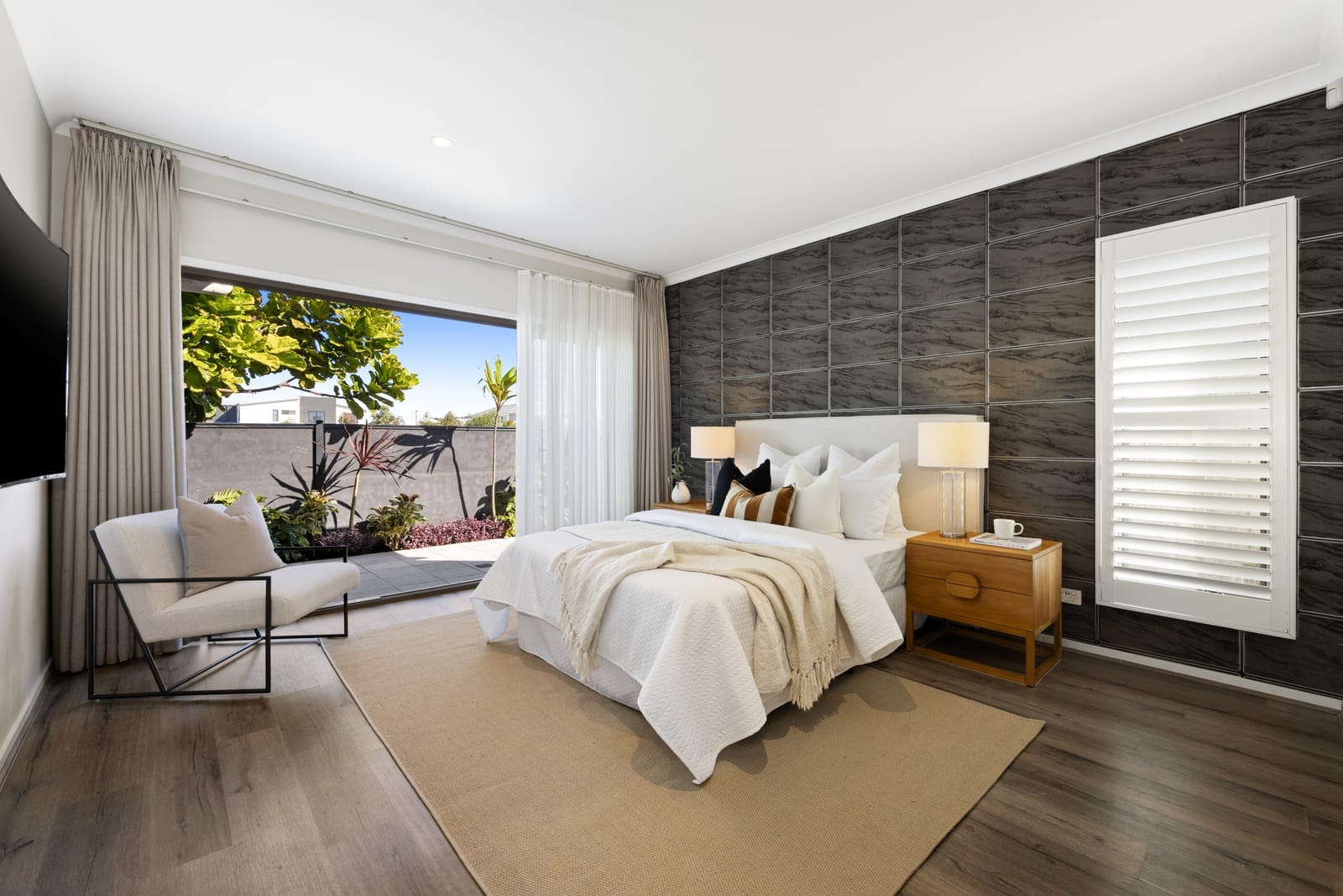 SOLD BY SOF & CHRIS | TOWN