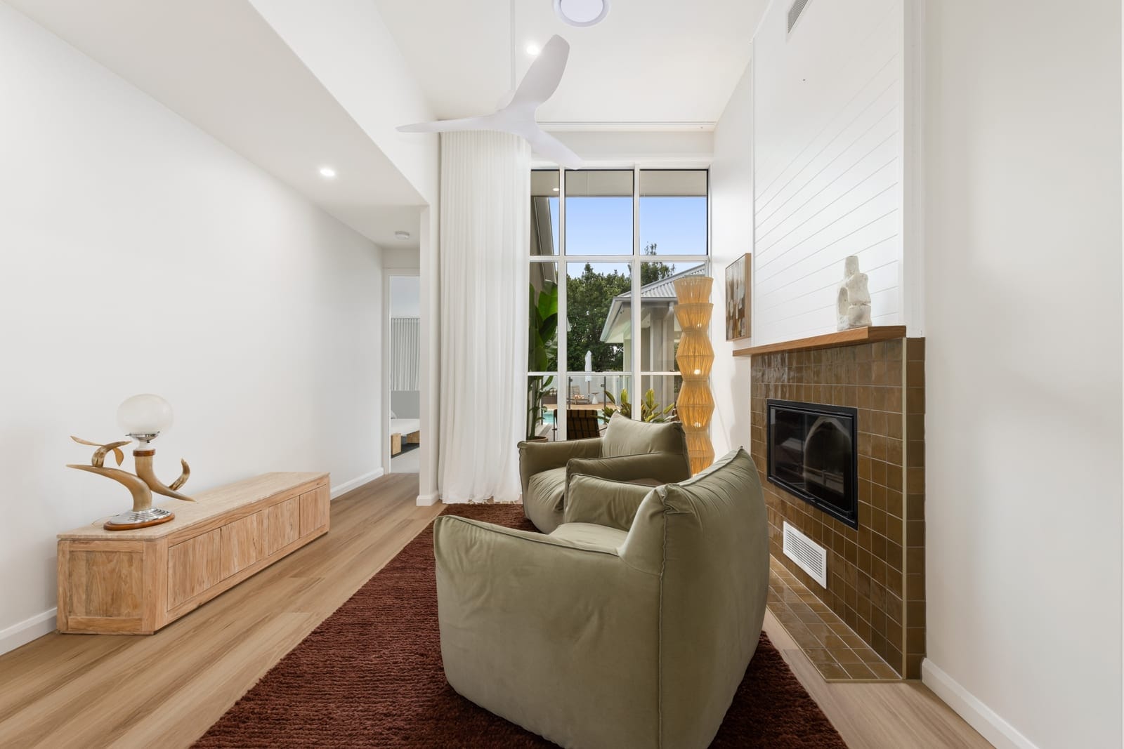 SOLD BY OLLIE LEHMANN