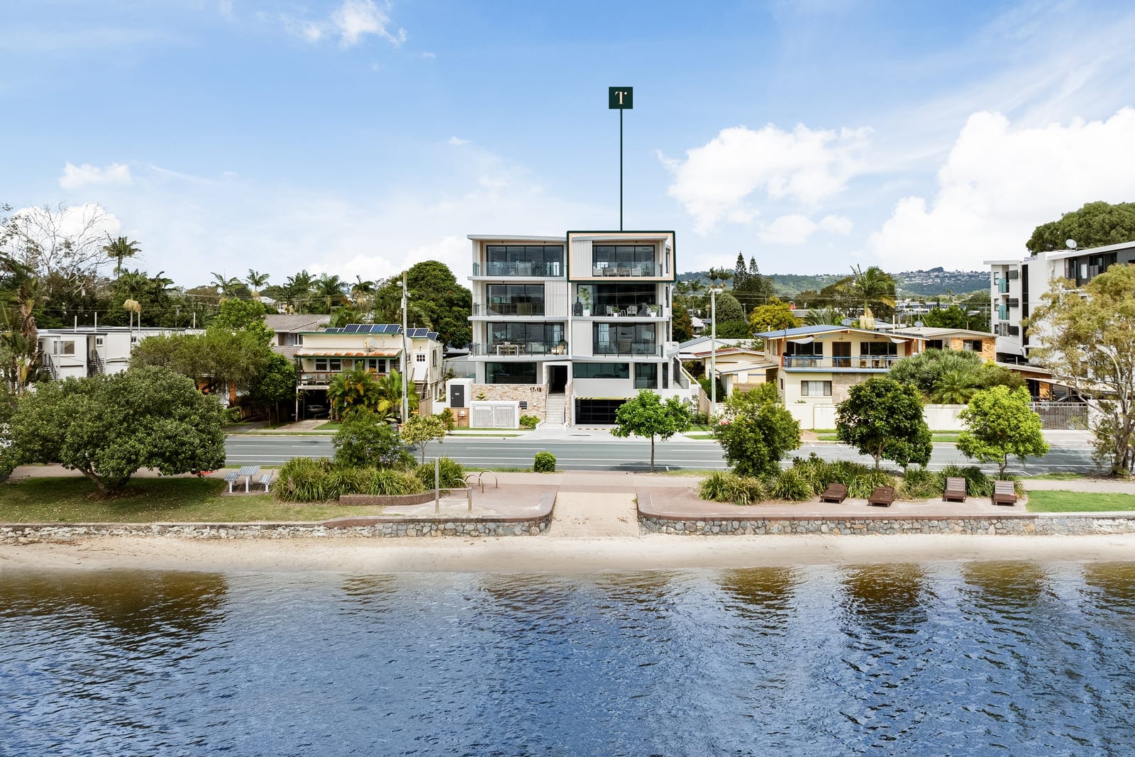 Brand New Luxury Build: Top Floor, Stunning Views