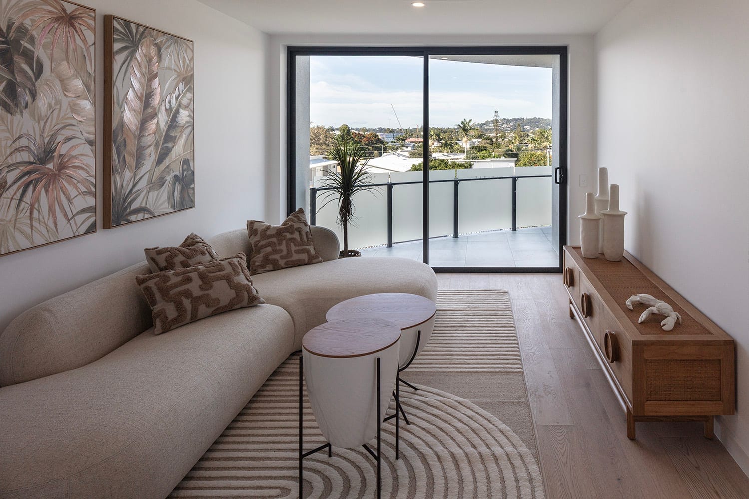 Brand New Luxury Build: Top Floor, Stunning Views
