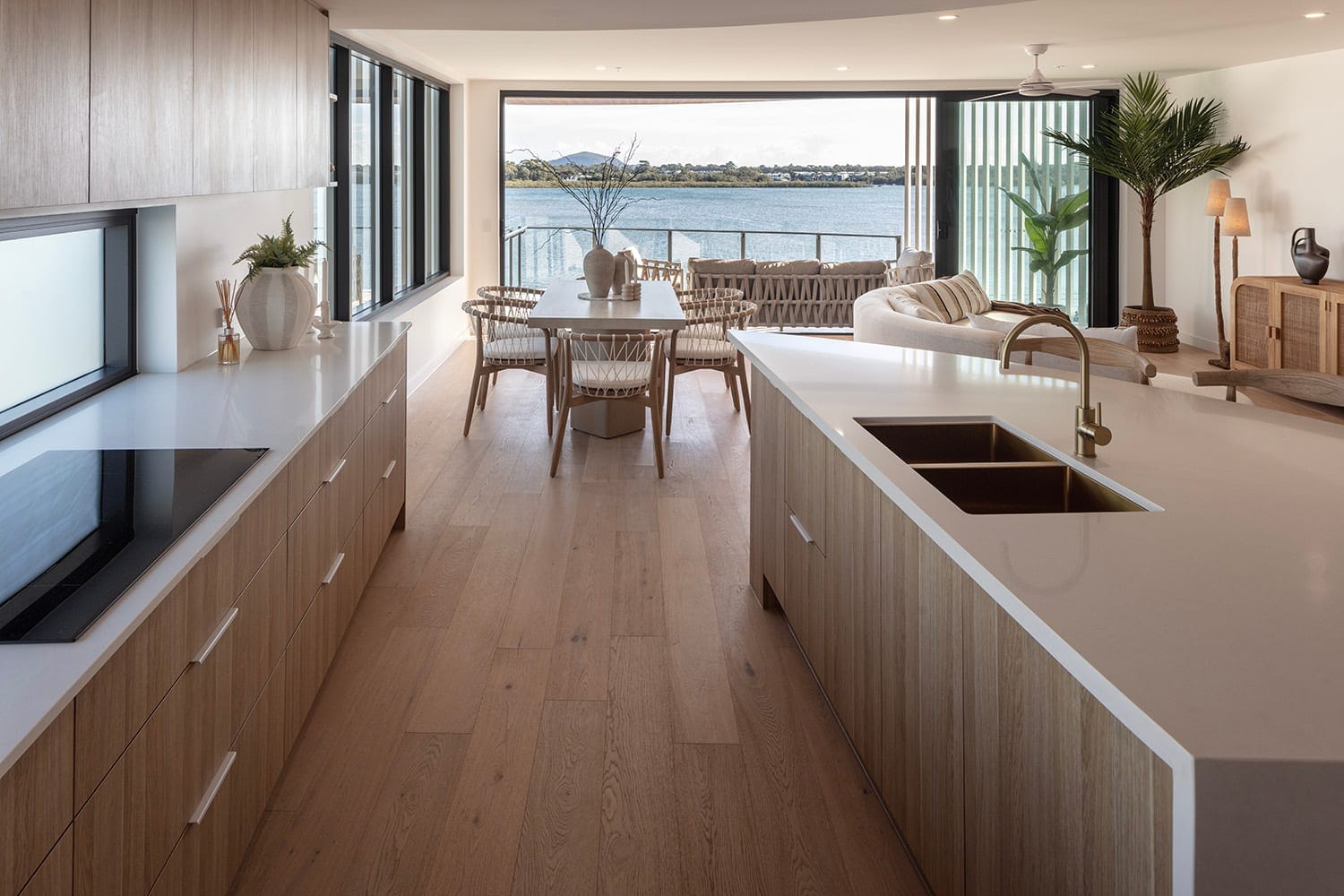 Brand New Luxury Build: Top Floor, Stunning Views