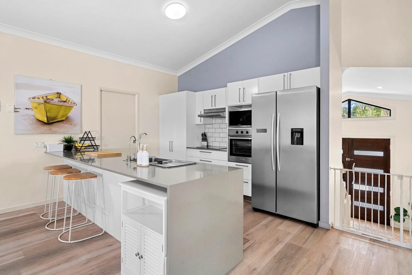 Sold by Ollie Lehmann