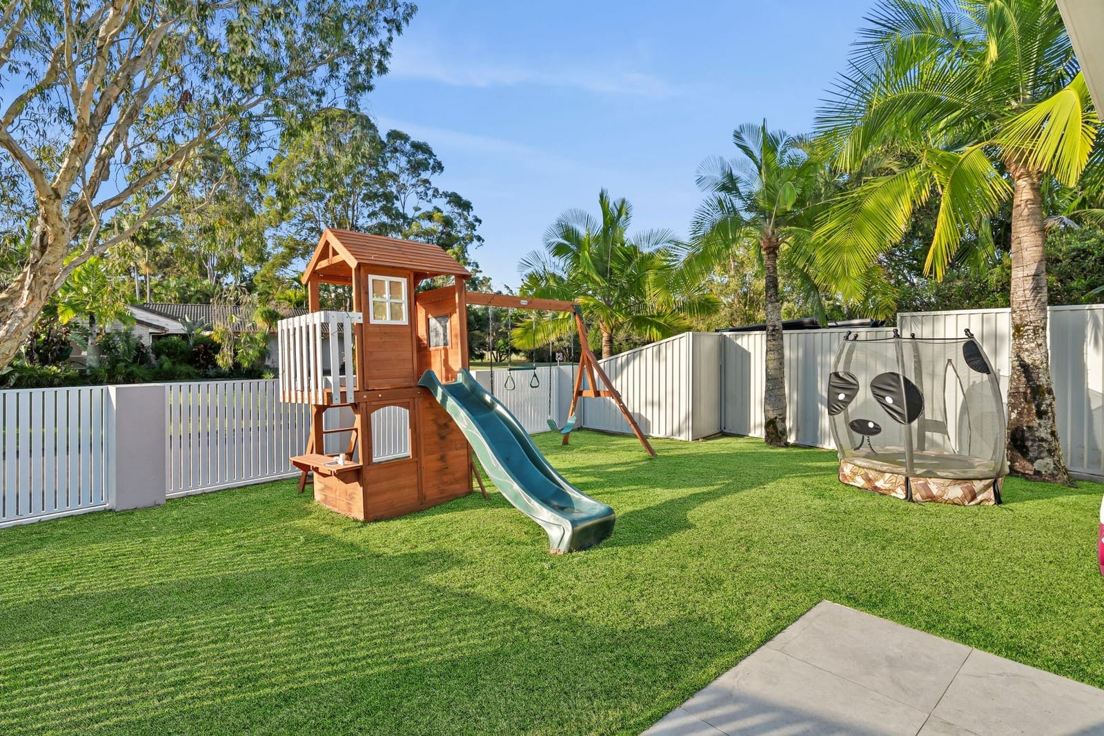 Sold by Ollie Lehmann