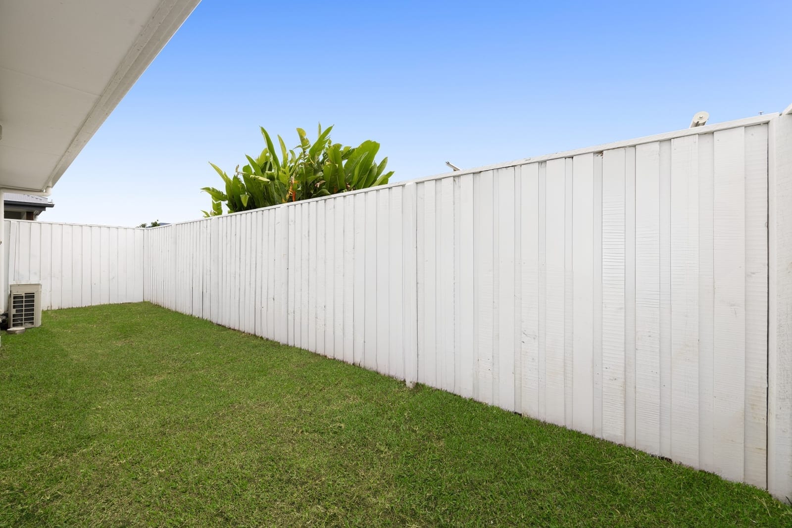 SOLD BY SOF & CHRIS | TOWN