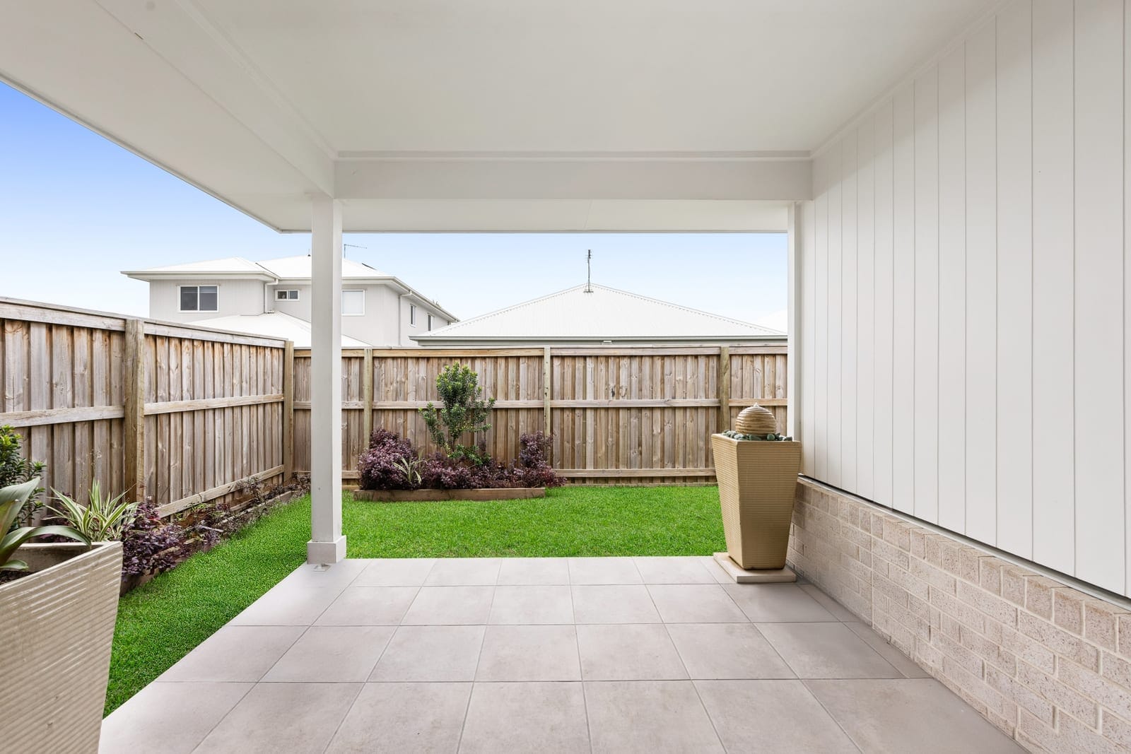 SOLD BY SOF & CHRIS | TOWN