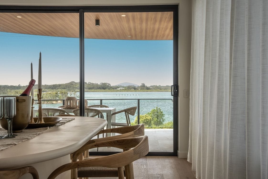 Brand New Luxury Build: Stunning Views