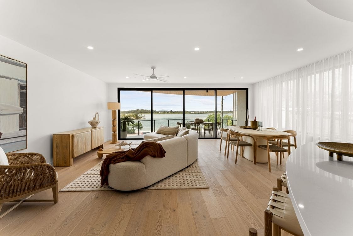 Brand New Luxury Build: Stunning Views