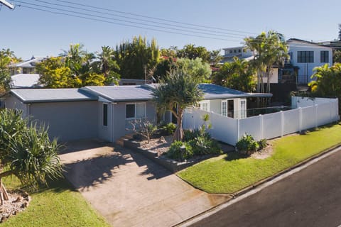 Mooloolaba Magic: Dual Living or Airbnb $$$