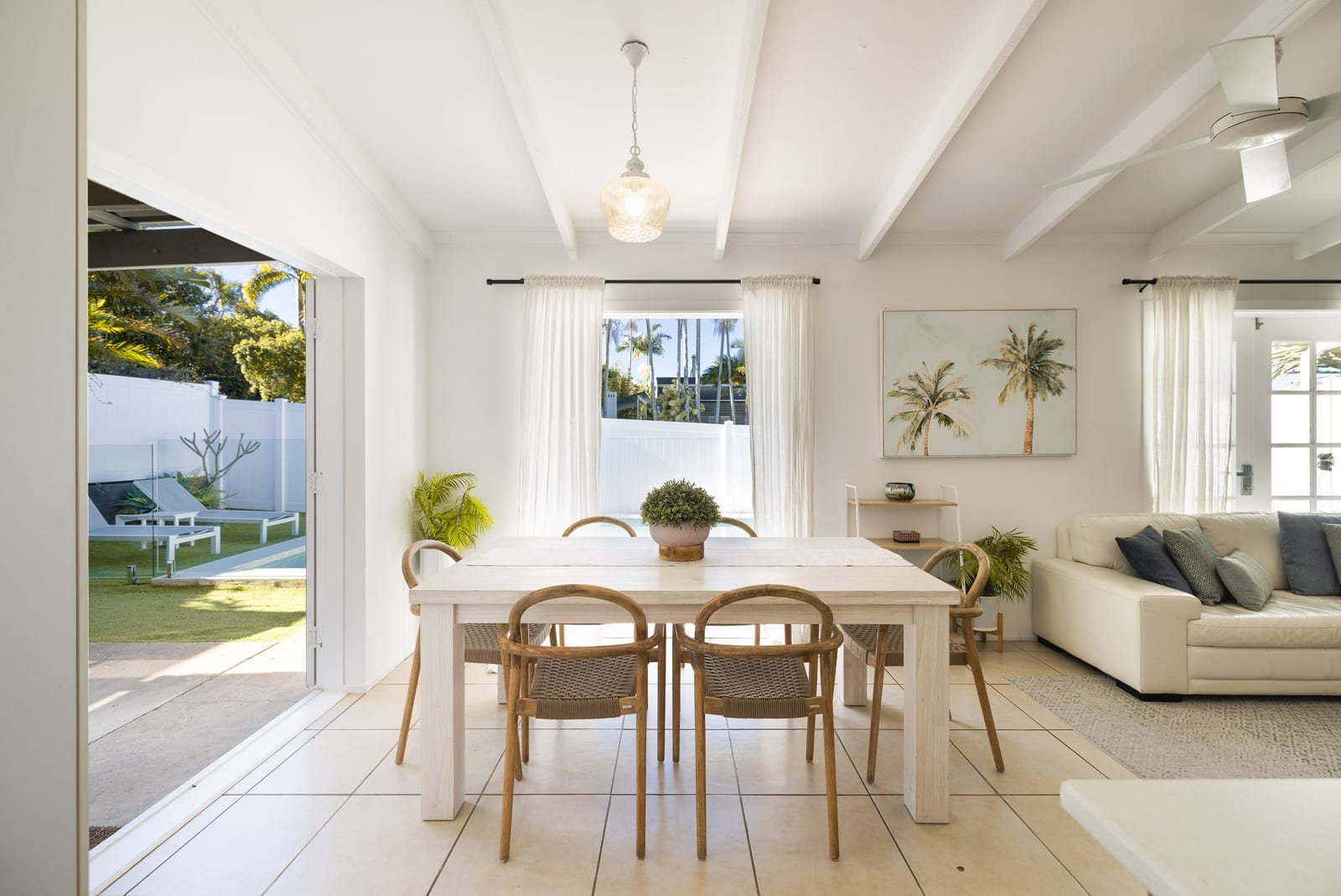 Mooloolaba Magic: Dual Living or Airbnb $$$
