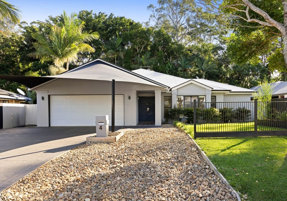 Contemporary Family Oasis with Reserve Backdrop