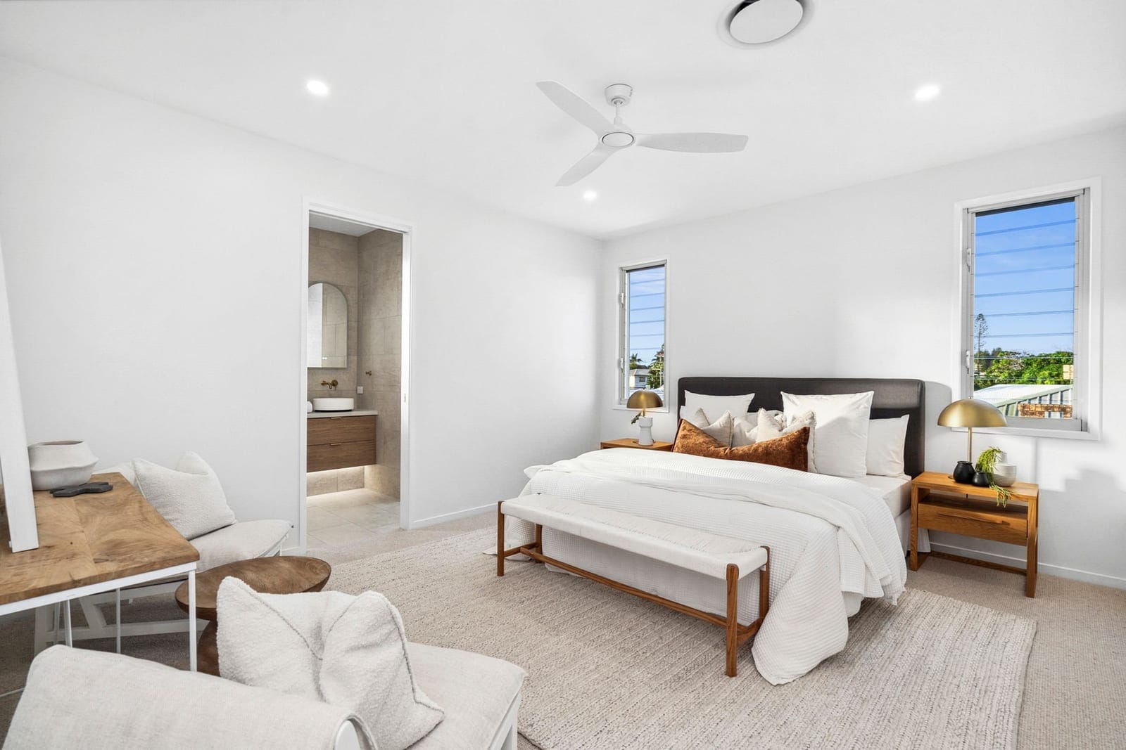 Brand New, High-End Designer Living!