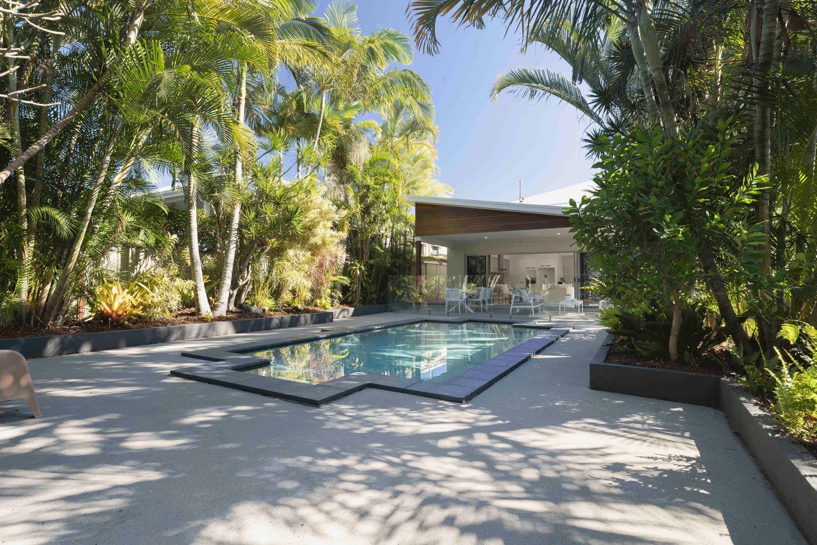 Live the Golden Dream – Lifestyle, Luxury & Location