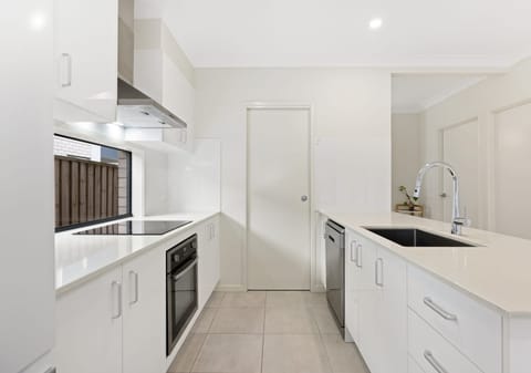 SOLD BY SOF & CHRIS | TOWN
