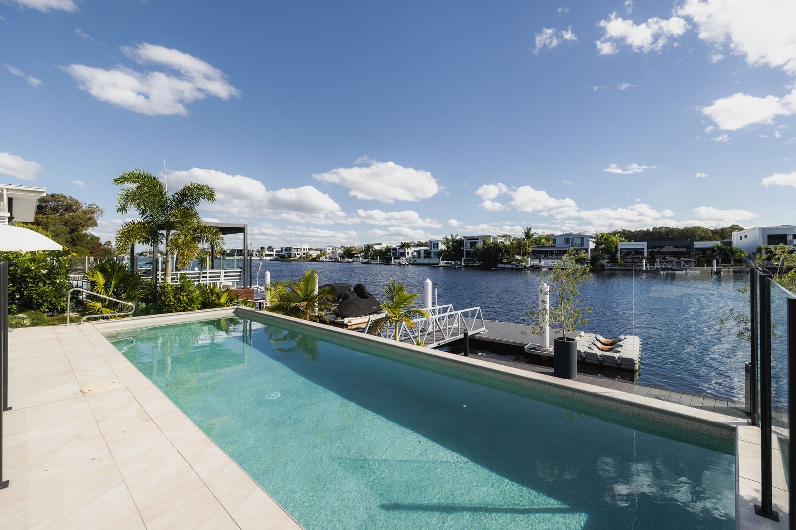 Designer Family Waterfront: Deepwater Access