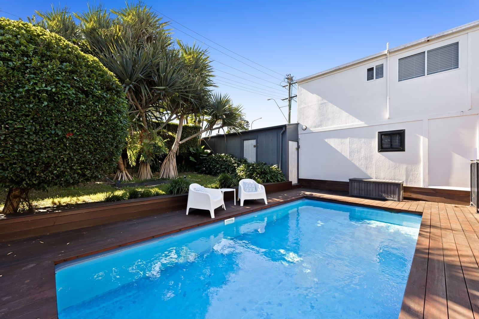 North Facing Entertainer: Views, Versatility, Location