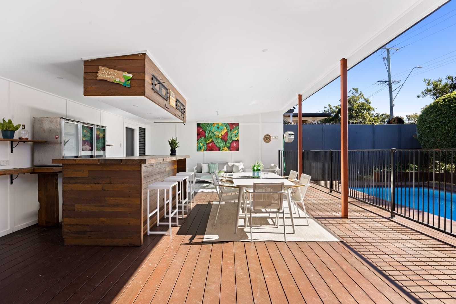 North Facing Entertainer: Views, Versatility, Location