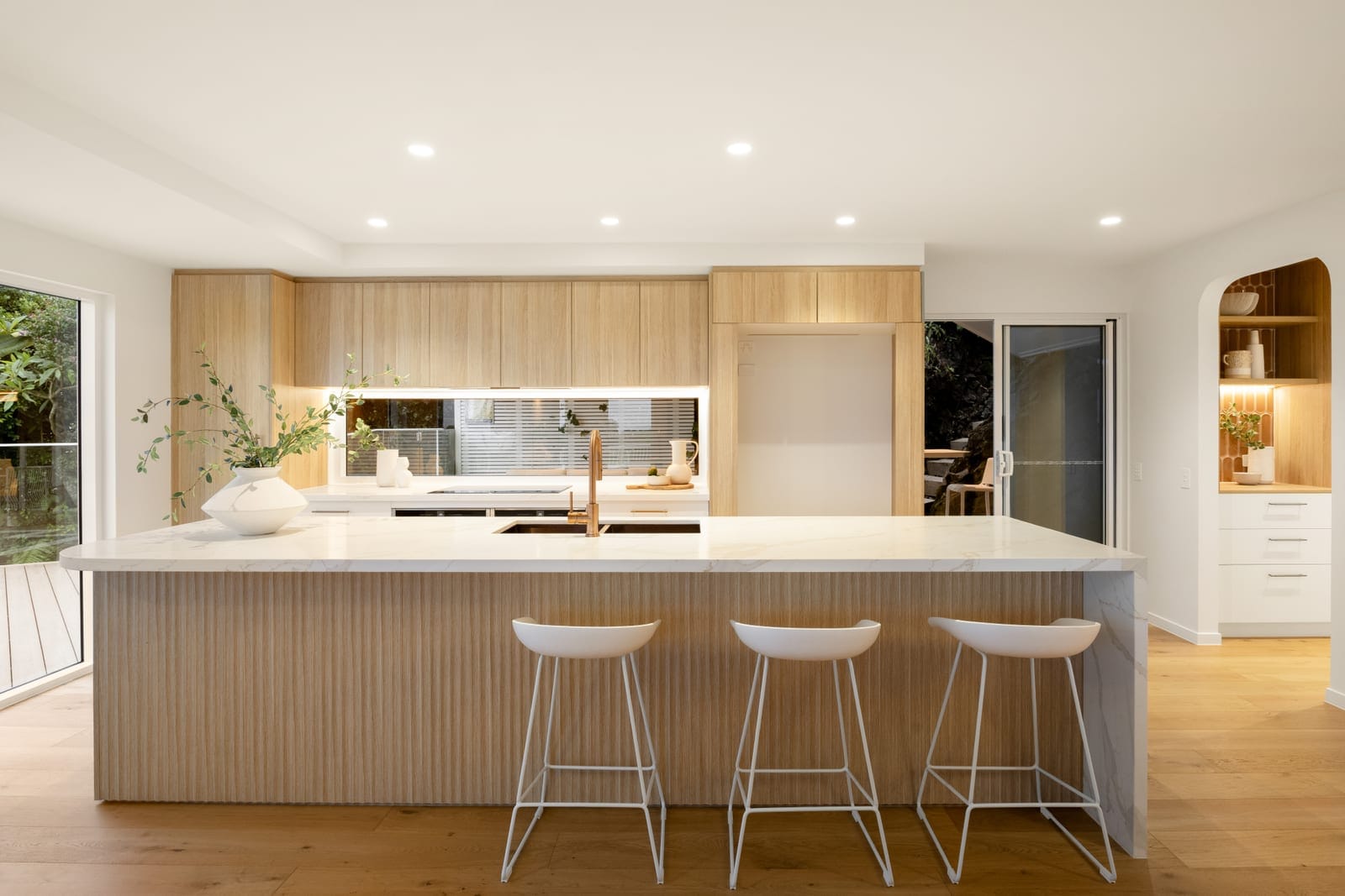 Prestige Escarpment Residence with Panoramic Coastal Vistas