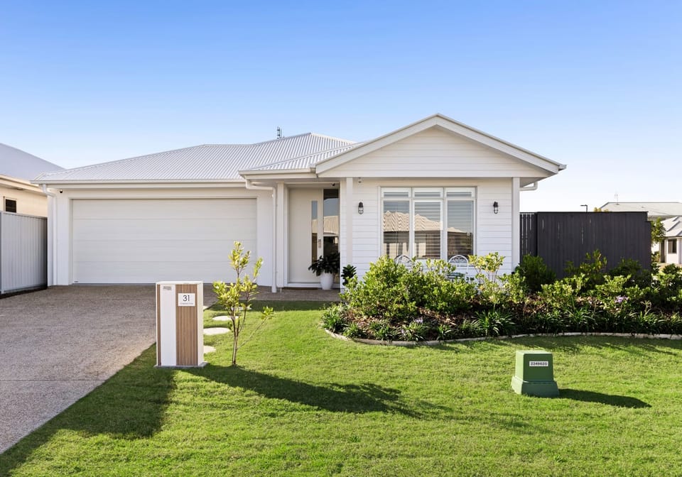 SOLD by Team Cassie Kennedy!