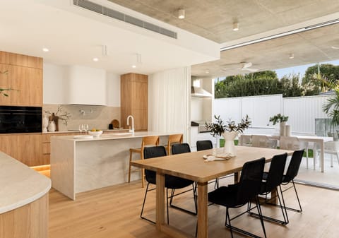 CORSICA - A Breathtaking Custom Build: High-End Stunner on TOP!