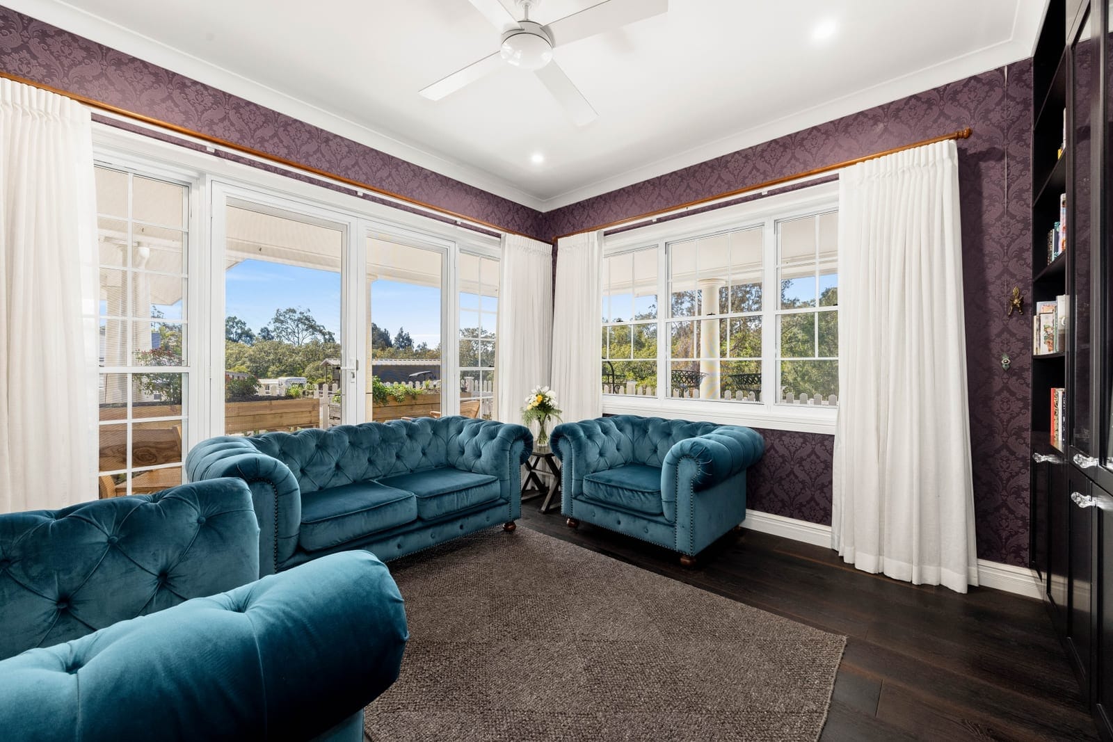 Lifestyle Acreage on the GRANDEST scale: 10 minutes to beach