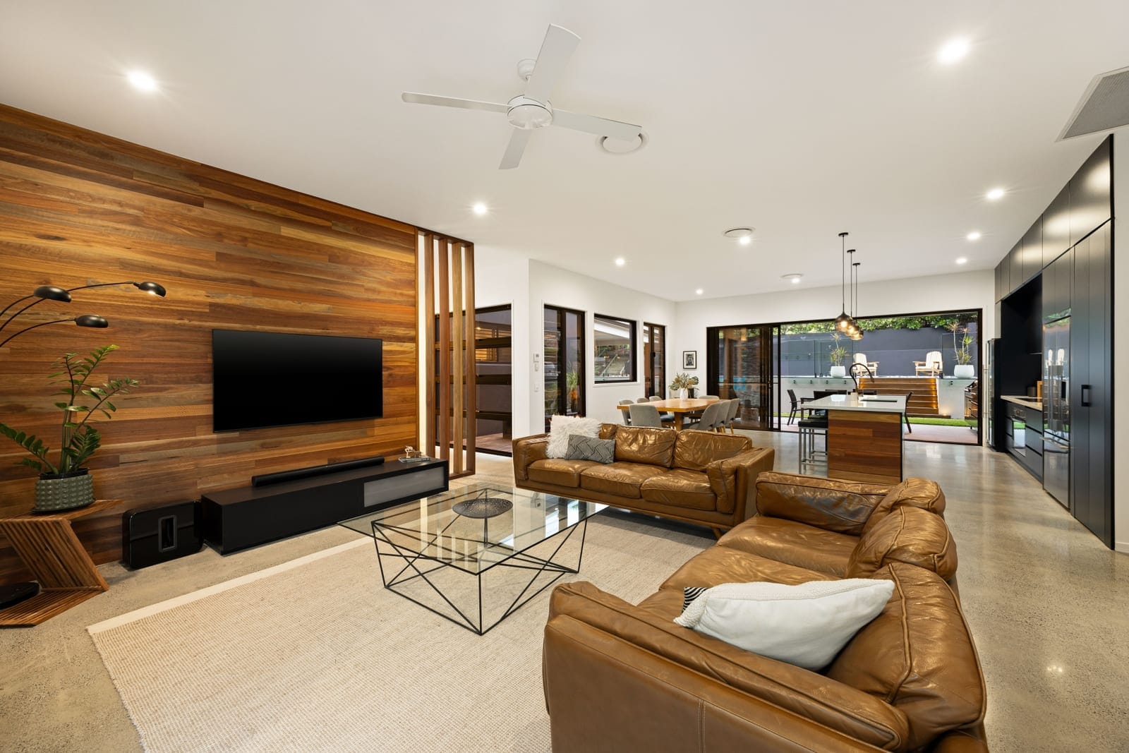 Where luxury meets lifestyle in one of the Coast’s most prestigious pockets!