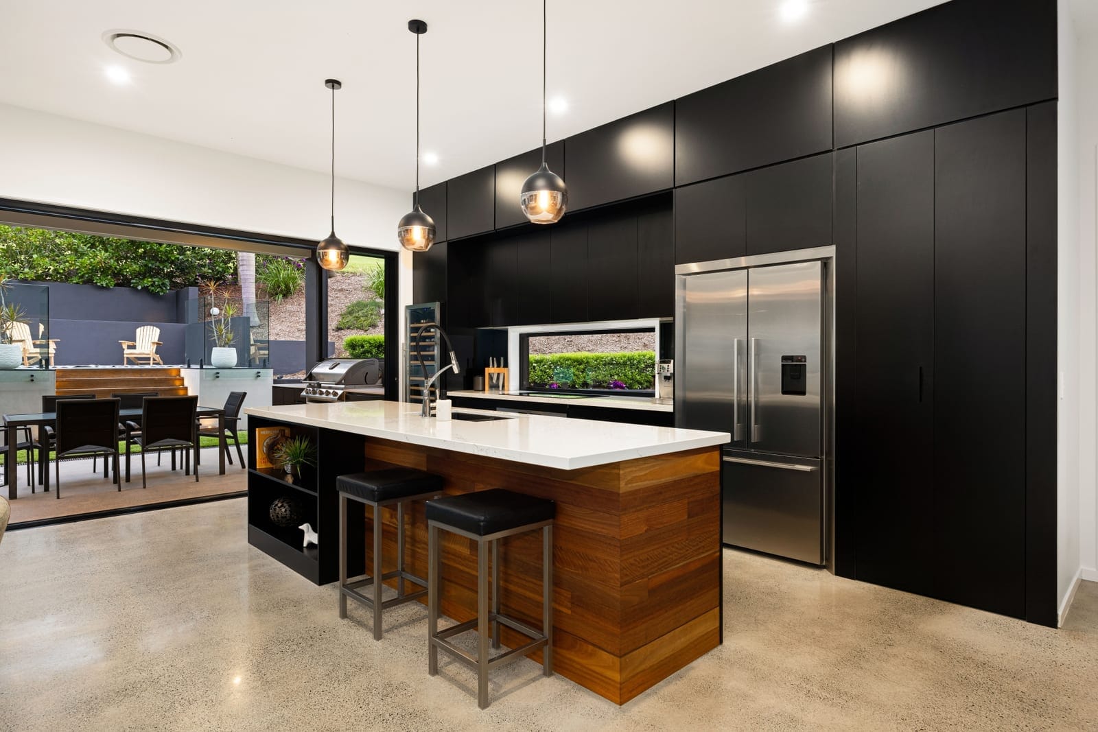 Where luxury meets lifestyle in one of the Coast’s most prestigious pockets!