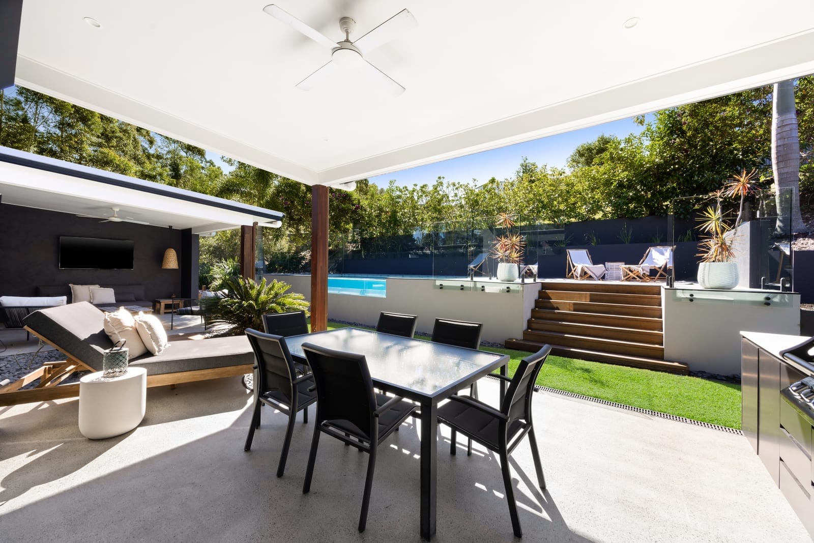 Where luxury meets lifestyle in one of the Coast’s most prestigious pockets!