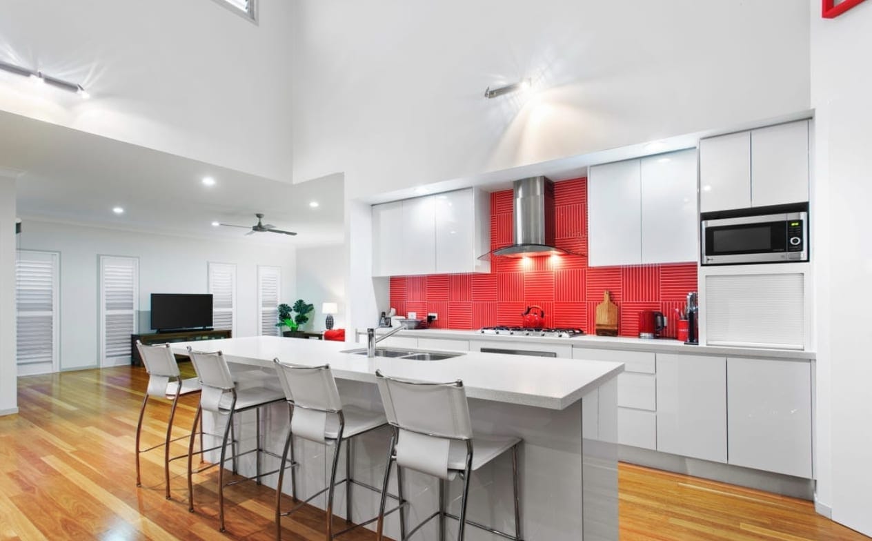 SOLD by Ollie Lehmann TOWN