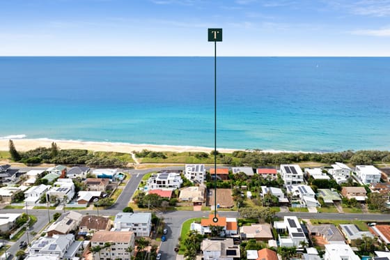 Light, Lifestyle, Location – 150m to Sand