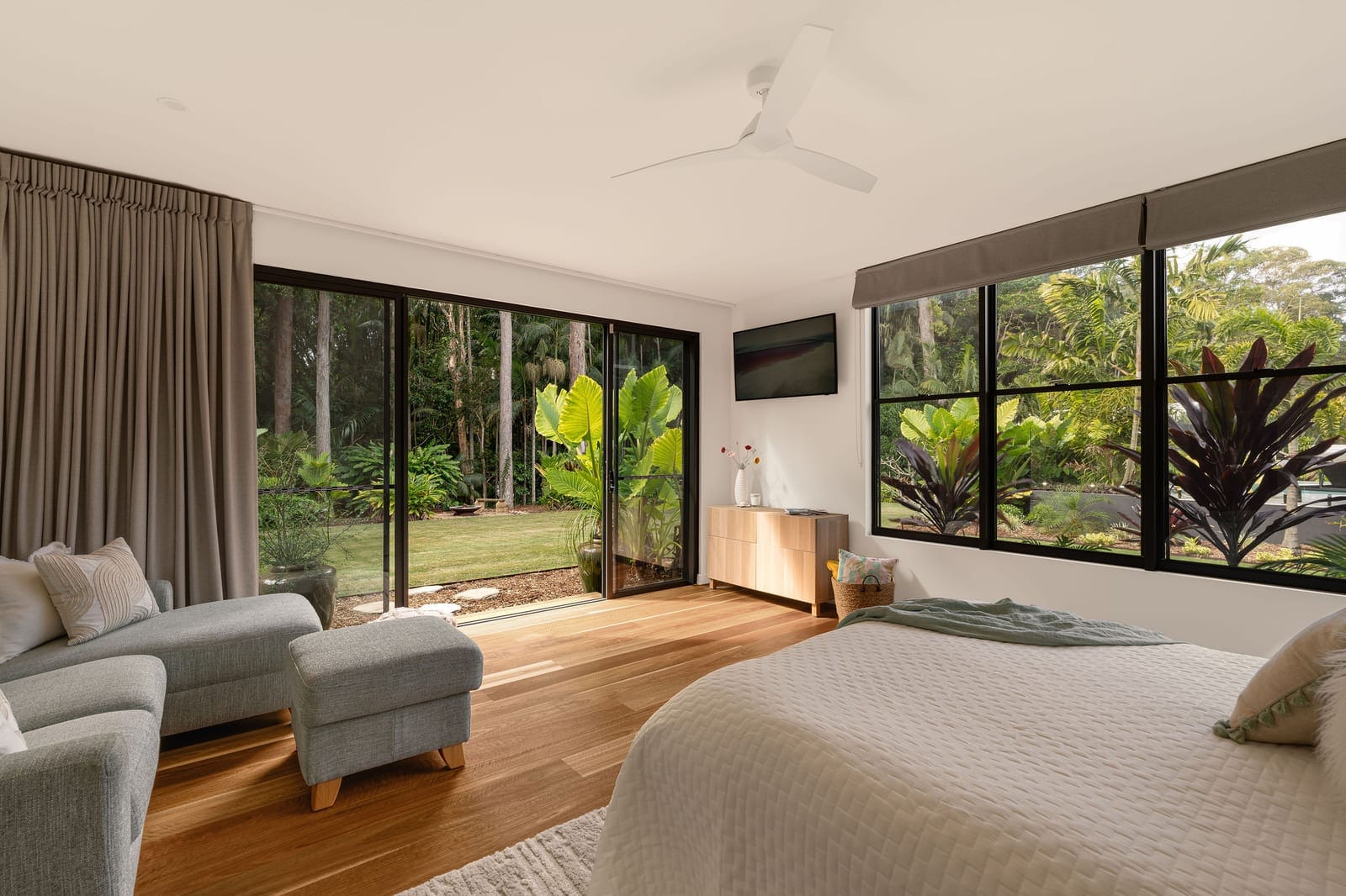 A Bespoke Sanctuary of Prestige and Privacy