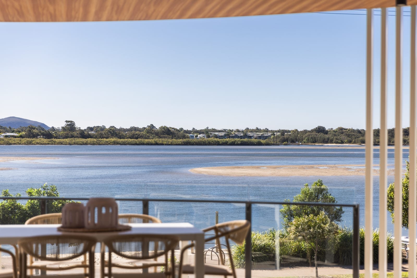 Brand New Luxury Build: Stunning Views