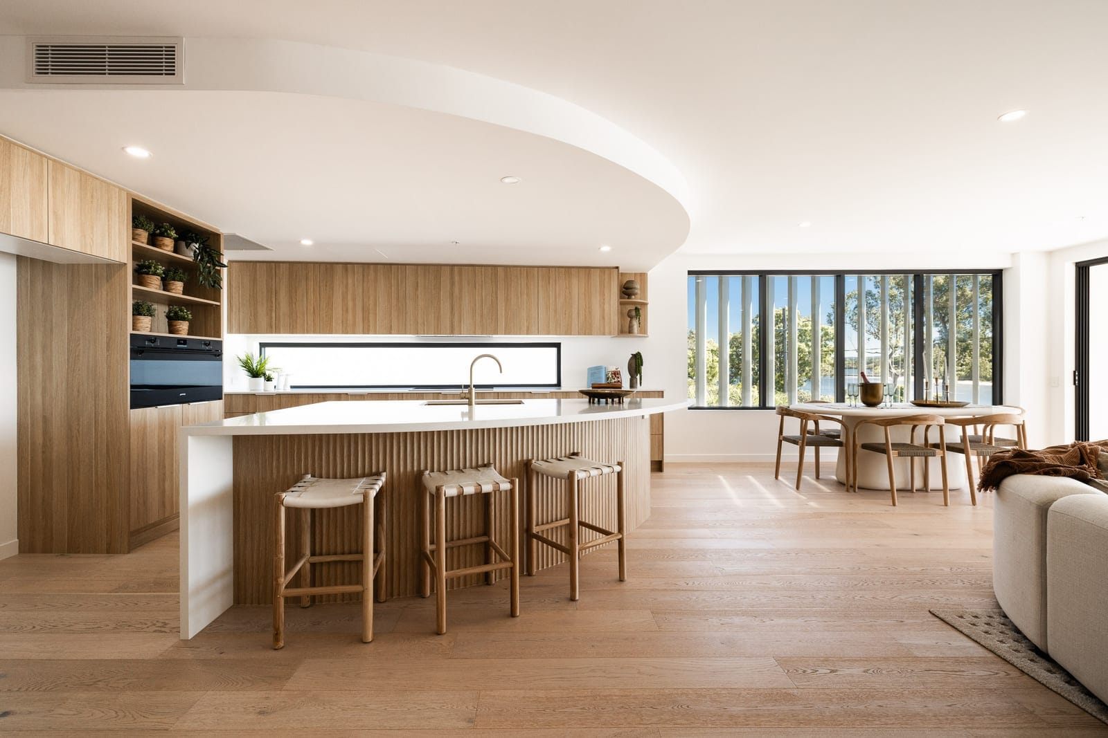 Brand New Luxury Build: Stunning Views