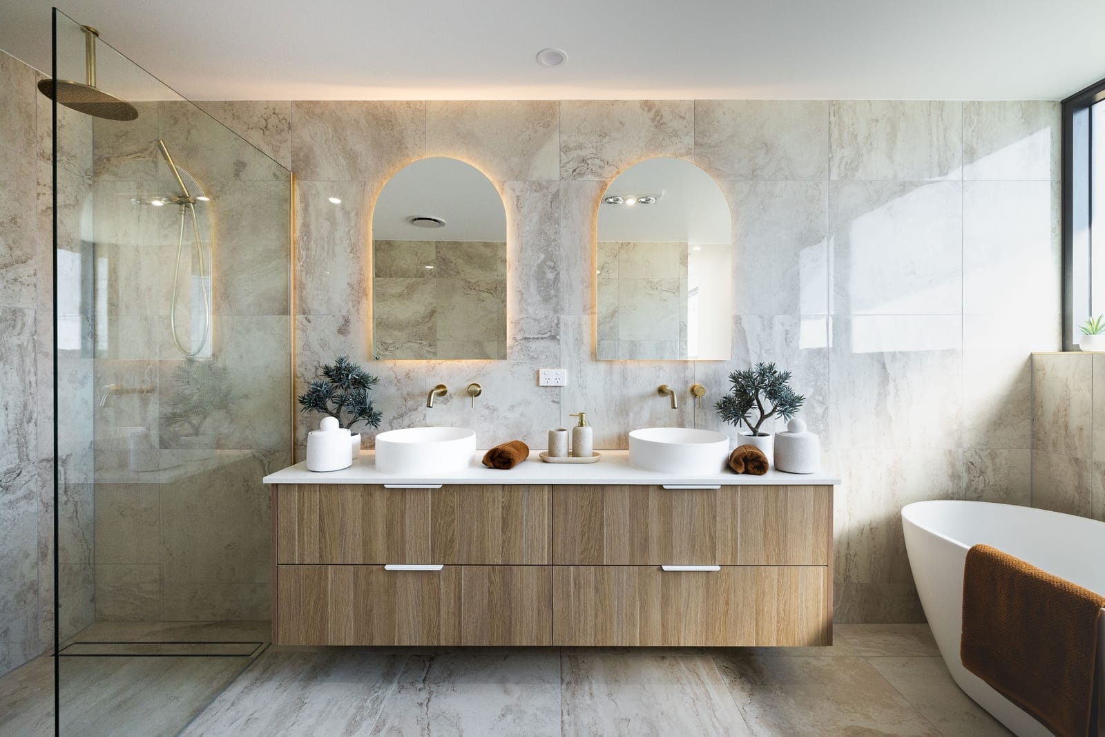 Brand New Luxury Build: Stunning Views