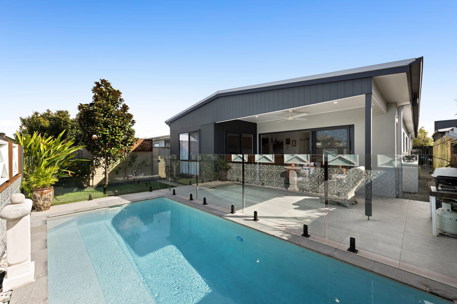 SOLD BY SOF & CHRIS | TOWN