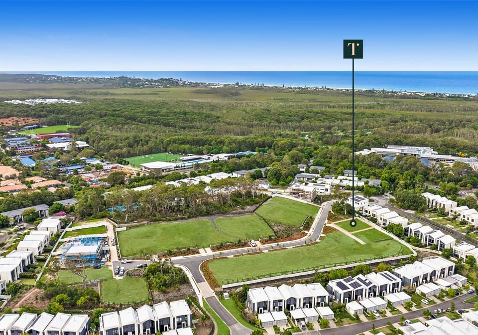 Build-Ready Vacant Land: Prime Lifestyle Location