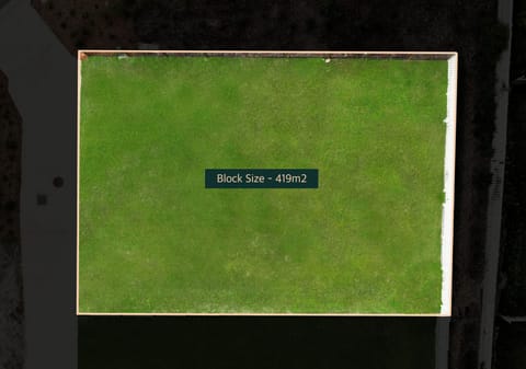 Build-Ready Vacant Land: Prime Lifestyle Location