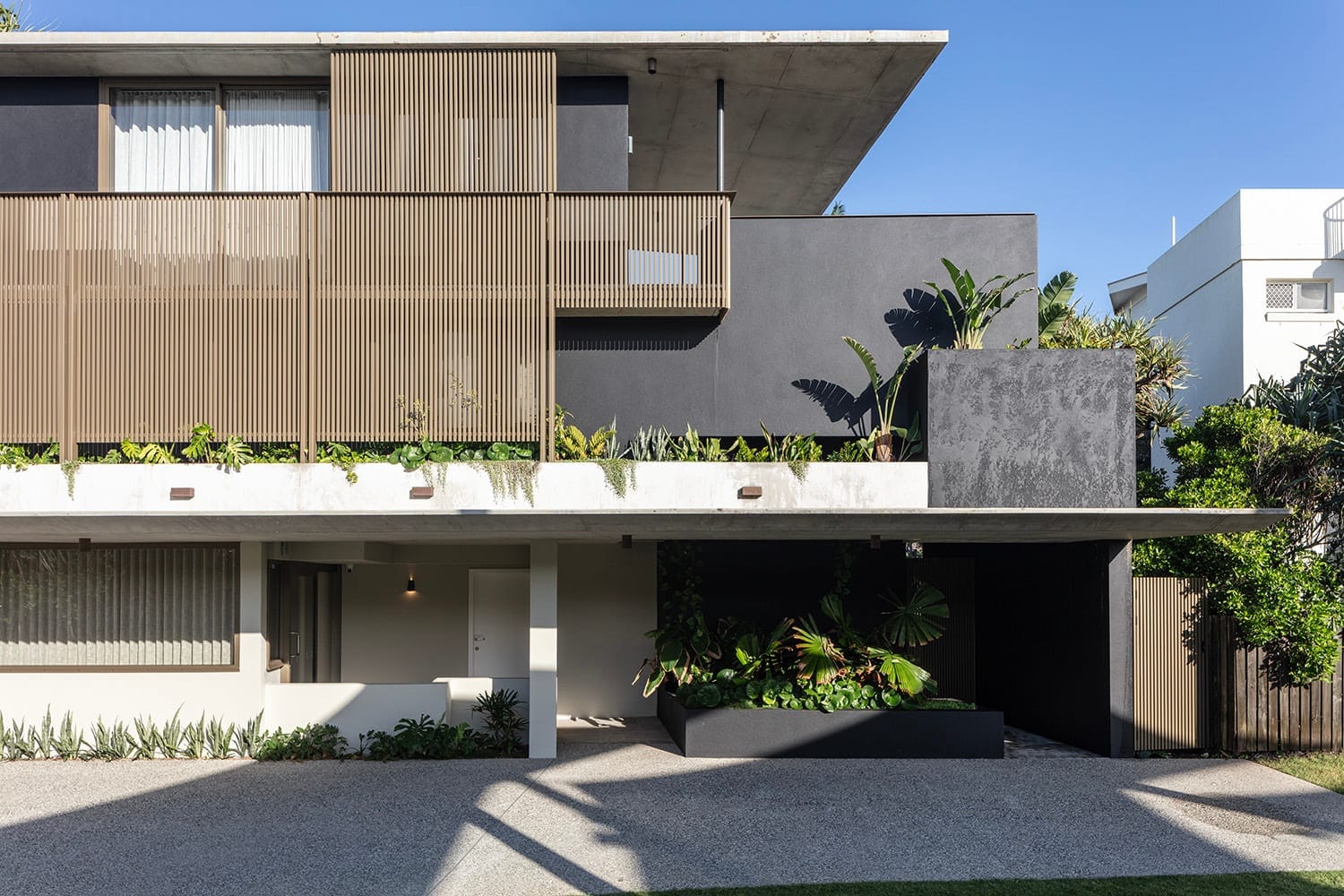 Luxury Beachside Commercial Space