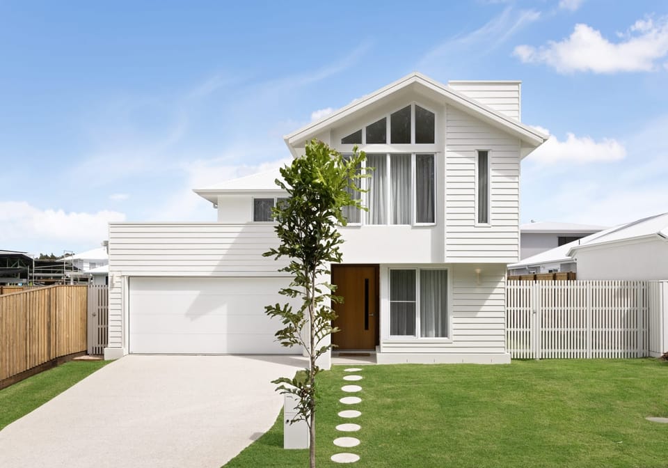 Light-Filled Hamptons-Style Stunner