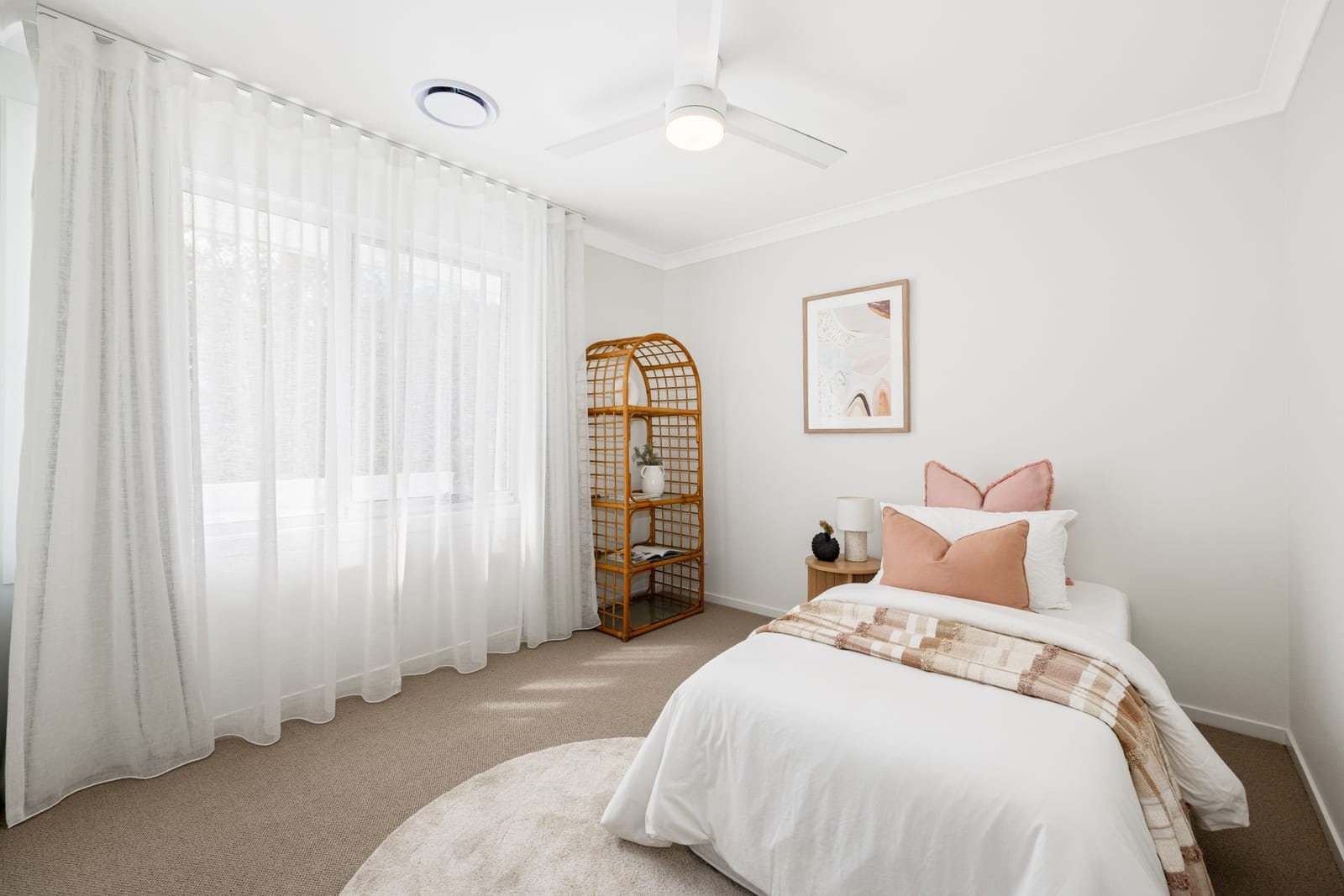 Light-Filled Hamptons-Style Stunner