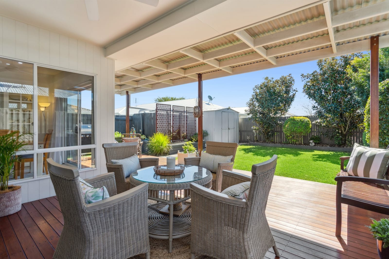 SOLD OFF-MARKET by Team Cassie Kennedy!