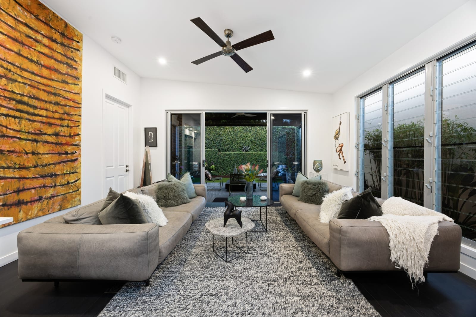Elegant Home In Bespoke Residence