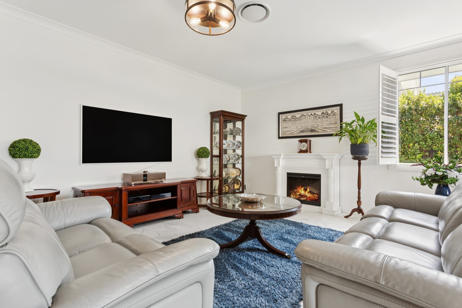 SOLD by Team Cassie Kennedy!