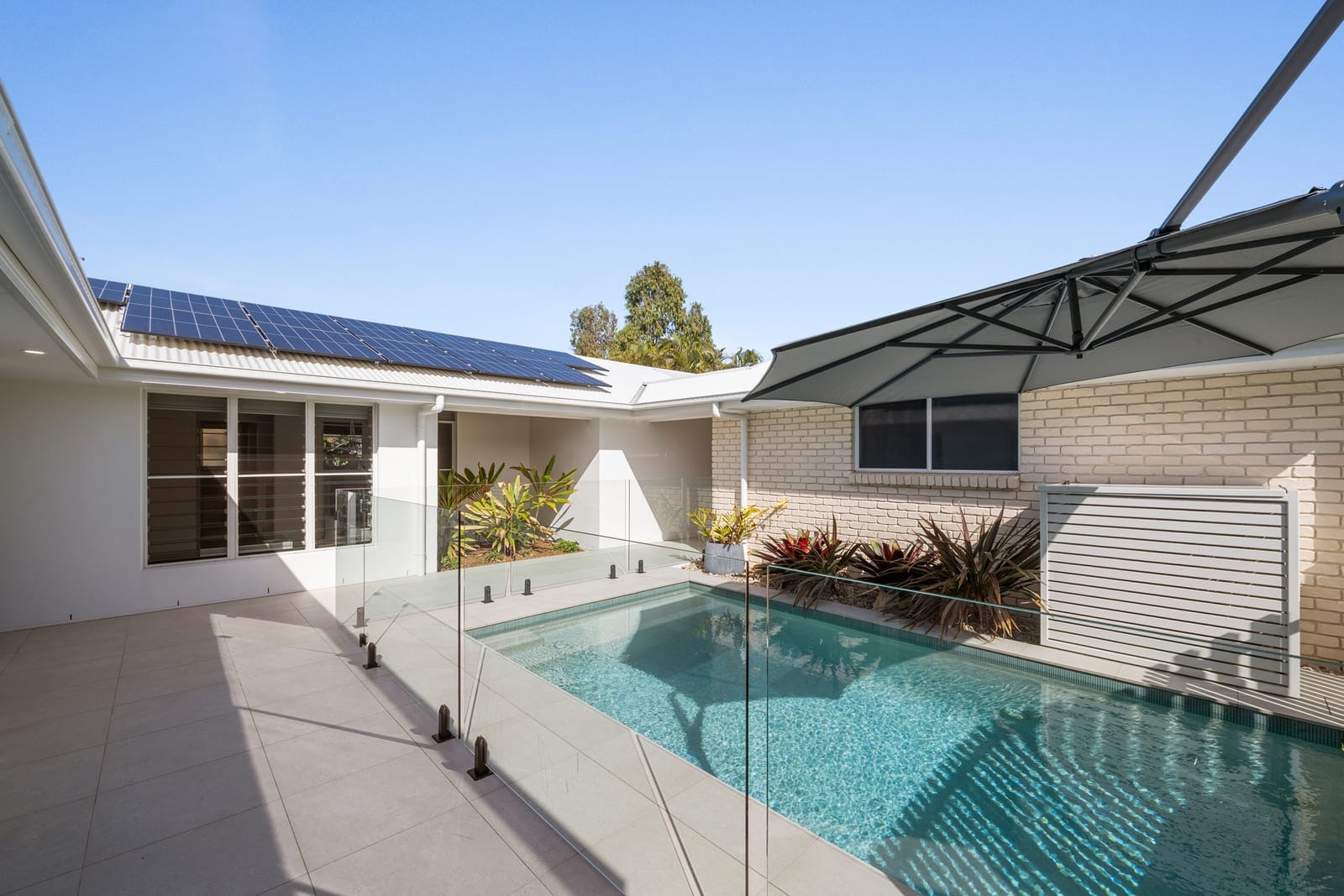 North Facing Entertainer on HUGE 1062m2!