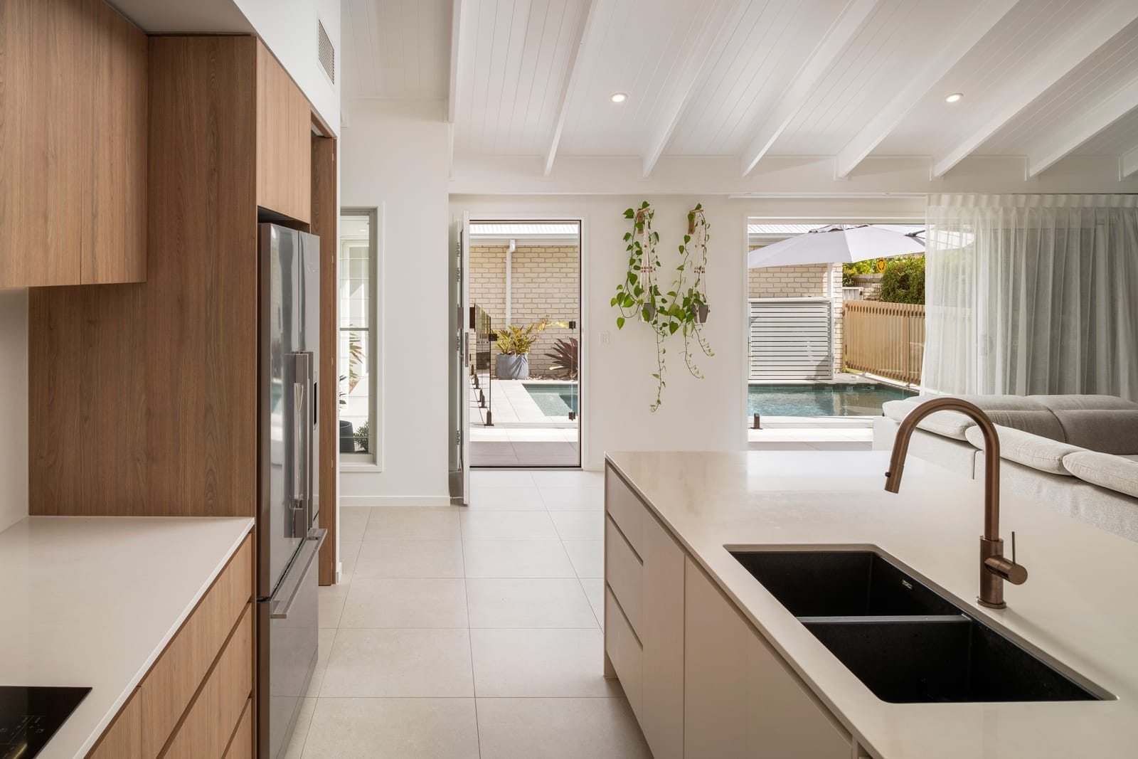 North Facing Entertainer on HUGE 1062m2!