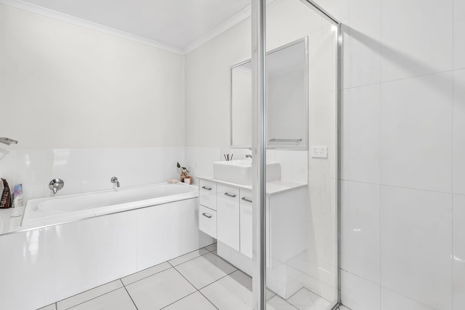 Low-Maintenance Living Minutes from Beaches & University